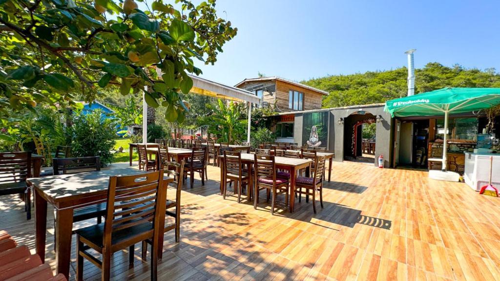 Gaia Bungalow Bed & Breakfast Ayvalik Ngoại thất bức ảnh